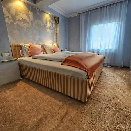 Malepartus Hotel 3*