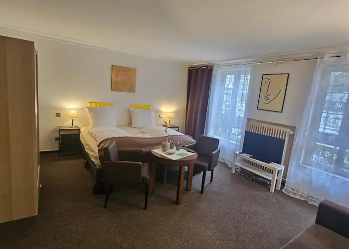 Malepartus Am Kurpark 3* Бад-Швальбах