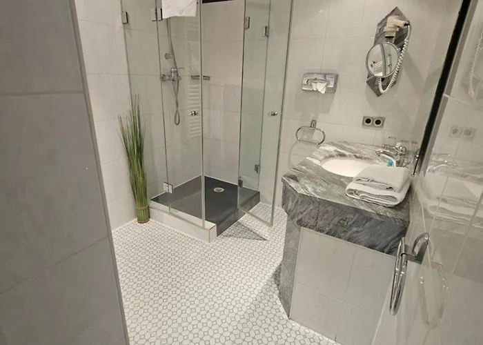 Malepartus Am Kurpark Bad Schwalbach