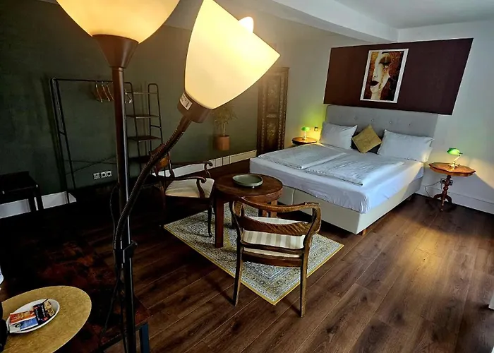 Malepartus Am Kurpark Отель